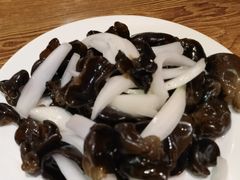 -清真吴记门钉肉饼·喜多利