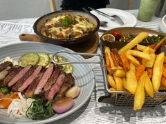 秘制咖喱牛肉焗烤饭-娜娜家•Nana's restaurant (南开大悦城店)