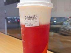 奶霜莓莓果茶-都可手作(学士街手作店)