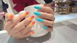 -丽心自助美甲美睫