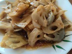 -美顺香食府鱼头老店(雪野湖店)