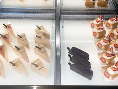 -诺嘉甜品(世贸店)