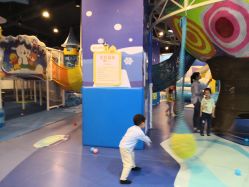 -多奇妙乐园·淘气堡·电玩·抓娃娃(海口吾悦店)