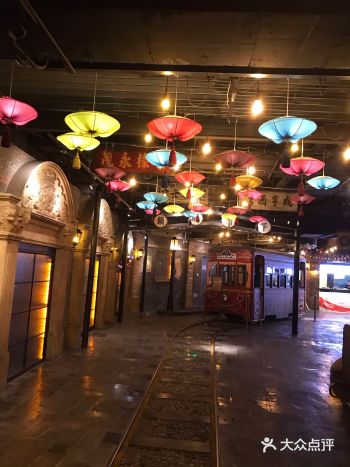 很偶然的机会来逛世纪汇，时间不多，只能吃简餐