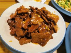 小传统老爆三-陈傻子餐厅(世纪都会店)