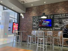 -汉堡王(大连柏威年餐厅店)