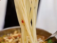 -卓雅桂林米粉