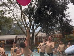 -灵秀温泉
