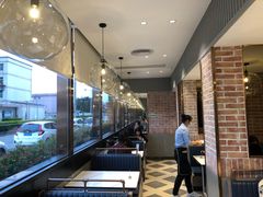 -香港茶餐厅文化体验馆(茶山镇店)