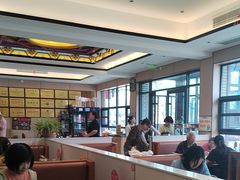 -梅利汴京烤鸭•开封豫菜地标店(铁北街店)