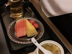 -尚善若水·汤泉·SPA·沐足(东方渔人码头店)