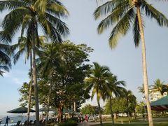 -丹绒亚路香格里拉