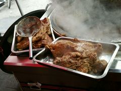鸡鸭汤制作现场-原掩骨会饶阳豆腐脑总店