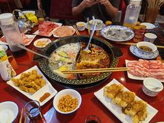 -重庆三峡火锅城(梅林店)