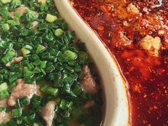 鸳鸯水煮牛肉-成都吃客(九眼桥店)