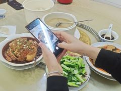 -始于2011柳周农家菜沙田柚美食店(东大街店)