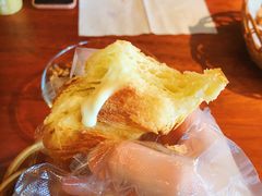 黄金流奶羊角-麦田工坊(月湖店)