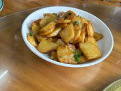 -芦茨金富饭庄·25年老字号·专做稻草鸡
