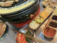 -胡悦里韩式烤肉(芝罘万达广场店)