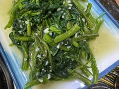 炒时令蔬菜-韩妹鱼庄·泸定老字号(泸定店)
