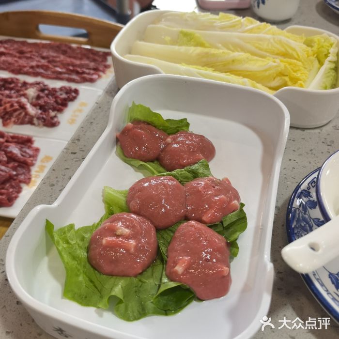 杏花吴记牛肉火锅图片