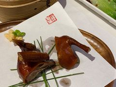 红烧脆皮乳鸽-凯逸轩·匠心粤菜(中城名仕汇店)