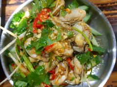 -蚝美人·生蚝海鲜烧烤(茶花园店)