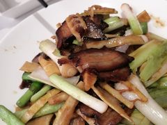 酱肉炒鲜冬笋-淮扬厨子(健康路店)