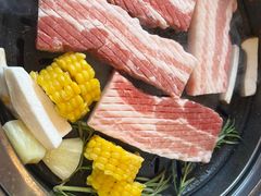 -韩香福烤肉庄园(荣成店)
