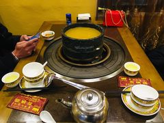 -峰瑞藏地美食·石锅鸡·牦牛肉(大昭寺品牌店)