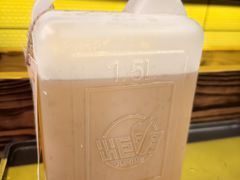 -威记烧嘢·南宁烧烤·超级生牛(绿地店)