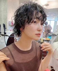 -TOP HAIR SALON