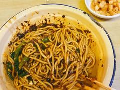 -岳记老成都三味面