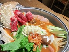 -冰川冷面·延边菜·炭烤串(观前店)