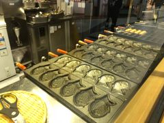 -粉粉乐鲷鱼烧(美罗城店)