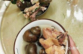 Spicy Snail Chicken Soup