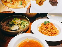 奥尔良鸡肉披萨-秀·爱尔兰餐吧(上海路店)