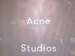 -Acne Studios(芮欧百货店)