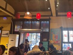 -富正毅三下锅·湘西韵味(天门山索道店)