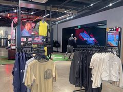 -UNDER ARMOUR(淮海755店)