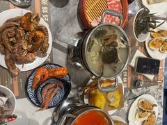 -金马门国际美食百汇(珞喻路店)