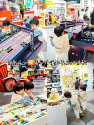 -乐高品牌旗舰店(人民广场店)