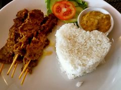 -Old House Restaurant