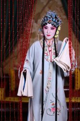 -华韵京剧摄影(洋桥角门东店)
