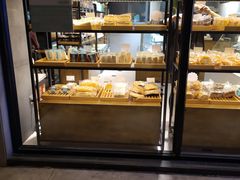 面包甜点陈列柜-罗莎蛋糕(华阳店)