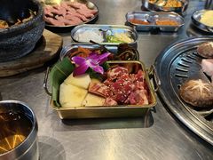 -哈哈碳都·牛肋条无限自助烤肉(台江万达店)