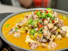 鲜爽藤椒牛蛙锅-龙巢盱眙龙虾·牛蛙·烧烤宵夜(八卦岭店)