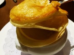 酥皮奶油蘑菇汤-卡本妮法餐厅·北京和平宾馆