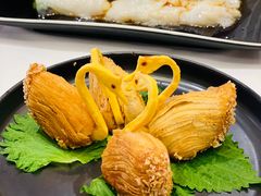 鲍鱼天鹅酥-白天鹅宾馆-宏图府餐厅