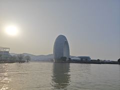 -湖州太湖旅游度假区-月亮广场